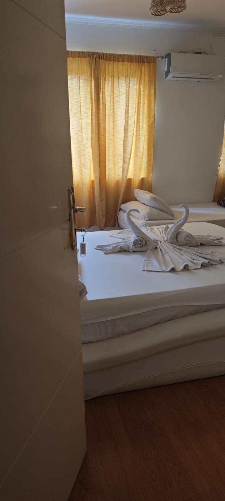 Center Elite Hotel *